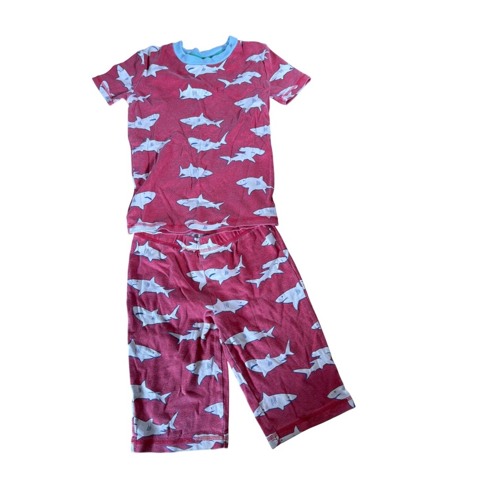 Mini‎ Boden red shark short sleeve and shorts pj set